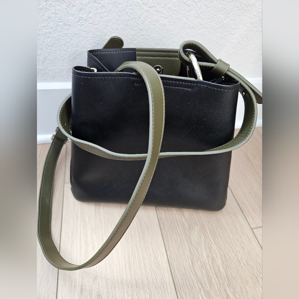 Black Purse with Green Handle